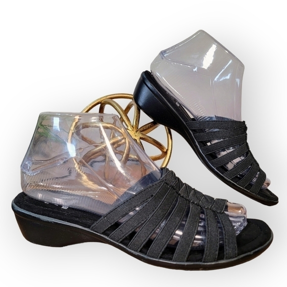 Impo Gracious Black Strappy stretch slip on sandals Size 7 - Picture 16 of 16